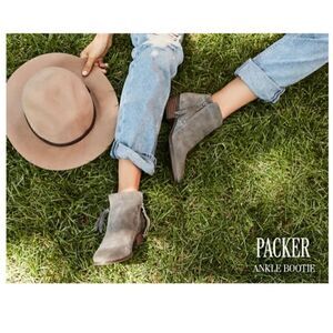 Sam Edelman Packer Ankle Booties sz 7.5 side zipper moto